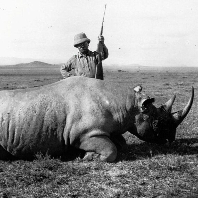 THEODORE ROOSEVELT WITH RHINO TROPHY